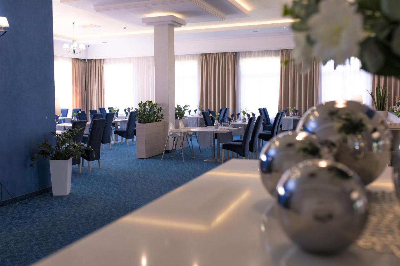 Alabaster Rezydencja Rzeszow Bagian luar foto